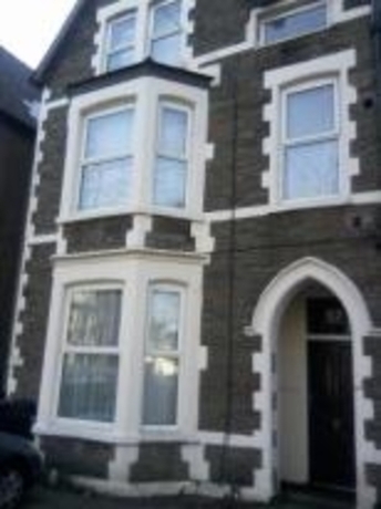 1 bedroom Flat to re...